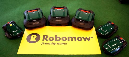 När du köper en Robomow Robotgräsklippare av oss väljer du om du själv vill sköta installationen i din trädgård eller låta oss göra hela jobbet